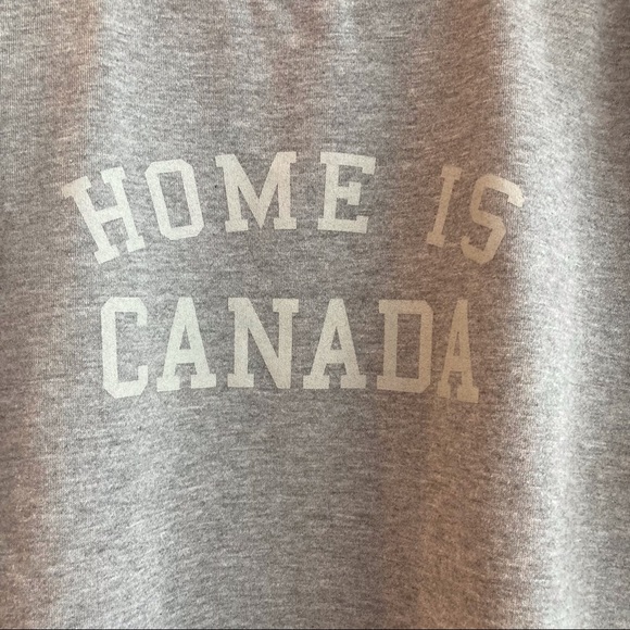 🇨🇦 Peace Collective (P/C) 'Home is Canada' Grey Crewneck Sweatshirt 🇨🇦 - Picture 4 of 4